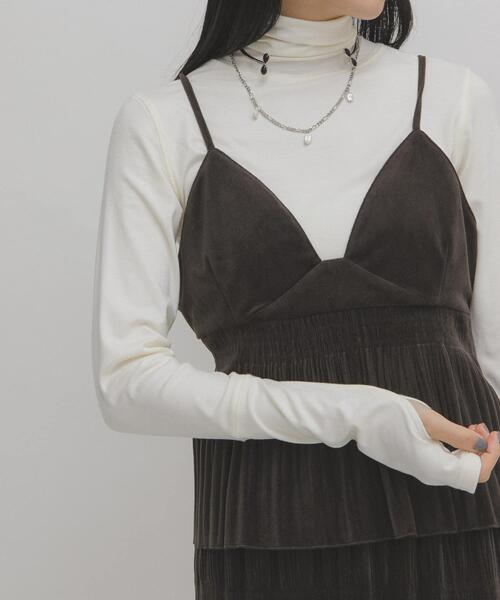 KBF（ケイビーエフ）の「illi　タートルベーシックカットソー（Tシャツ/カットソー・レディース・オリーブ/オフホワイト/グレー・ONE）」の5枚目の写真