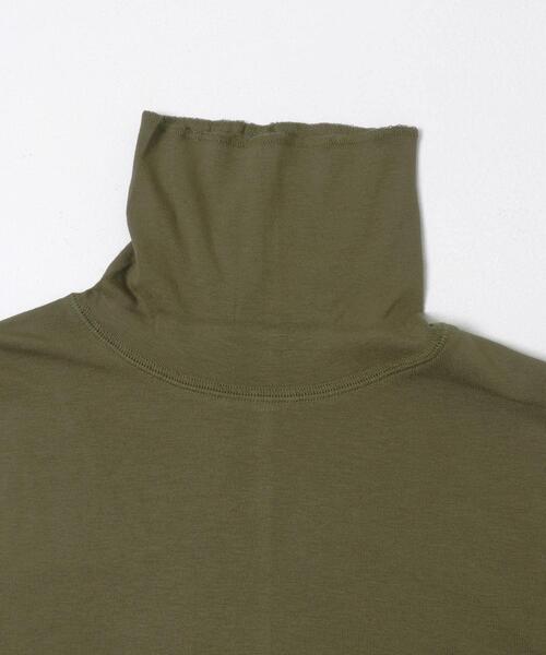 KBF（ケイビーエフ）の「illi　タートルベーシックカットソー（Tシャツ/カットソー・レディース・オリーブ/オフホワイト/グレー・ONE）」の21枚目の写真