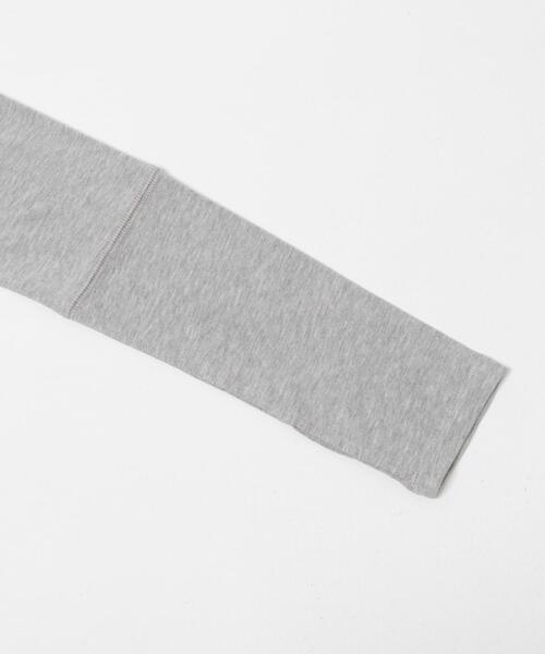 KBF（ケイビーエフ）の「illi　タートルベーシックカットソー（Tシャツ/カットソー・レディース・オリーブ/オフホワイト/グレー・ONE）」の4枚目の写真