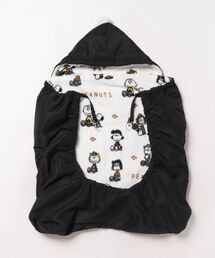 PEANUTS(ピーナッツ)のSNOOPY    抱っこ紐ケープ  中綿  ポンポン付き  スヌーピー(抱っこ紐/ベルトカバー/スリング)