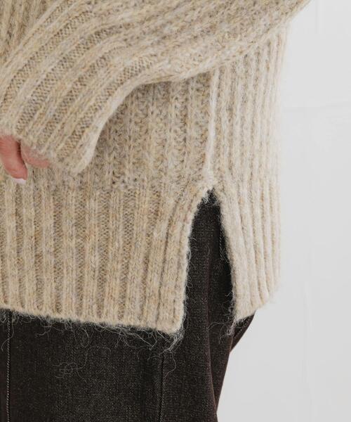 F by ROSSO(エフバイロッソ)の「F by ROSSO ミックス糸Vネックニット(ニット/セーター・レディース・グレー系その他/ピンク/ベージュ・FREE)」の7枚目の写真