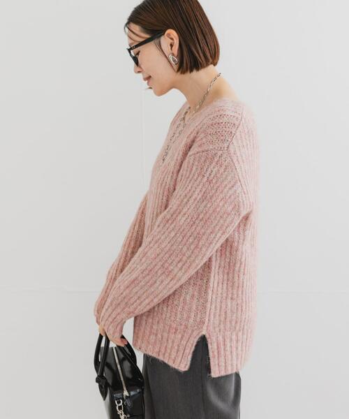 F by ROSSO(エフバイロッソ)の「F by ROSSO ミックス糸Vネックニット(ニット/セーター・レディース・グレー系その他/ピンク/ベージュ・FREE)」の11枚目の写真