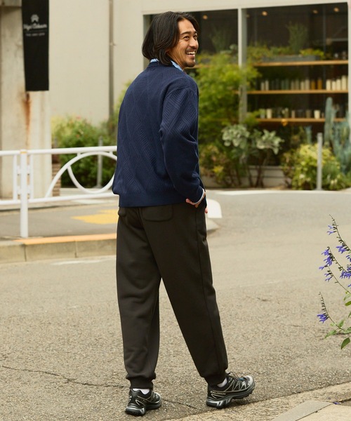 THE CRAFT CREW PRODUCTS（ザクラフトクループロダクツ）の「裏ボアフリース ワンポイントロゴ リラックスフィット ジョガースウェットパンツ【THE CRAFT CREW PRODUCTS】（スウェットパンツ・メンズ・ダークブラウン/ブラック/グレイッシュベージュ/ネイビー/ダークグレー・L/M/S/XL）」の9枚目の写真