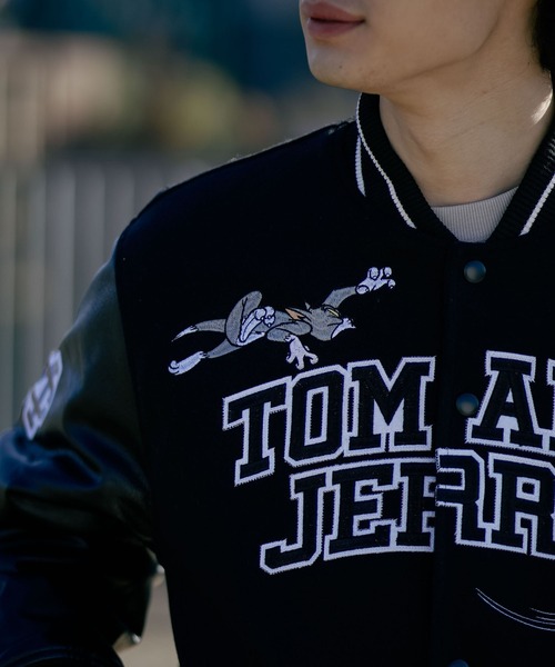 Tom&Jerry(トムアンドジェリー)の「【SEQUENZ/シークエンズ】TOM&JERRY トムとジェリー フェイクメルトンスタジャン アワードジャケット(スタジャン・メンズ・ブラック/ネイビー・X-LARGE/MEDIUM/LARGE)」の16枚目の写真