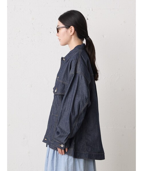 MidiUmi（ミディウミ）の「MidiUmi ワイドデニムジャケット（ダウンジャケット/コート・レディース・ネイビー/ブルー・FREE）」の8枚目の写真