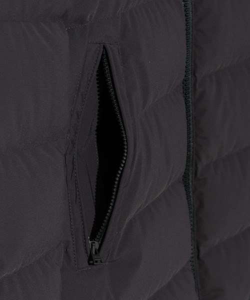 HERNO(ヘルノ)の「HERNO DOWN JACKET ヘルノ ロング ダウンコート(ダウンジャケット/コート・メンズ・ブラック/ネイビー系1・46/48/44/50)」の11枚目の写真