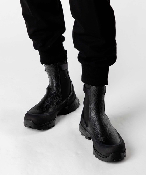 ROA（ロア）の「ROA Chelsea Boot ロア テクニカル チェルシーブーツ（ブーツ・メンズ・ブラック・39.5/39）」の2枚目の写真