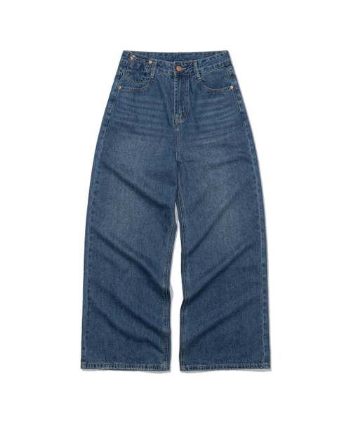 MOAA（モア）の「Fray pocket Wide JEANS (WASHED BLUE)（デニムパンツ・レディース・その他・SMALL/MEDIUM）」の2枚目の写真