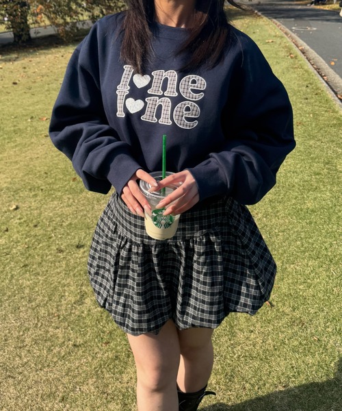 nemne store(ネンネストア)の「アイ♡スウェット(スウェット・レディース・オートミール/ネイビー/ブラウン・SMALL/MEDIUM)」の3枚目の写真