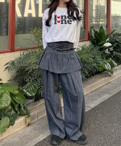 nemne store(ネンネストア)の「アイ♡スウェット(スウェット・レディース・オートミール/ネイビー/ブラウン・SMALL/MEDIUM)」の4枚目の写真