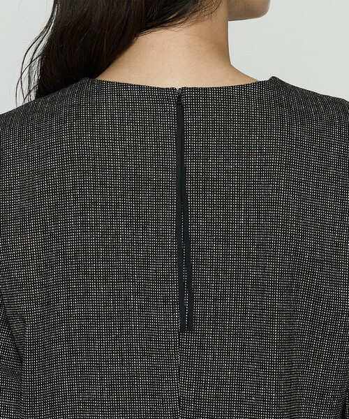 K.T KIYOKO TAKASE（キヨコタカセ）の「ピンヘッドツイード ペプラムブラウス（シャツ/ブラウス・レディース・ブラック・9号）」の9枚目の写真