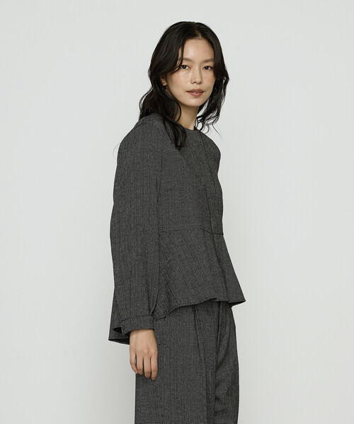 K.T KIYOKO TAKASE（キヨコタカセ）の「ピンヘッドツイード ペプラムブラウス（シャツ/ブラウス・レディース・ブラック・9号）」の4枚目の写真