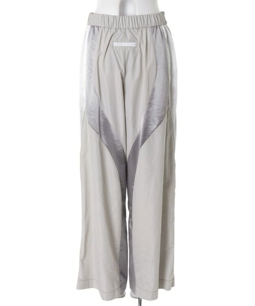 UN3D.(アンスリード)の「FRONT BACK DOCKING PANTS / フロントバックドッキングパンツ(その他パンツ・レディース・ブラック/グレー・36/38)」の17枚目の写真