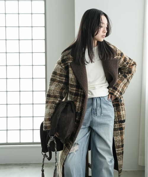 mili an deni（ミリアンデニ）の「リバーシブルチェックボアコート（チェスターコート・レディース・ブラウン/ブラック/ホワイト×ブラック・M）」の13枚目の写真