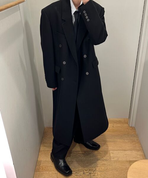 LMOOD(エルムード)の「グレーウェイル ダブルコート フェルト ブラック(チェスターコート・レディース・ブラック・44/46/48)」の16枚目の写真