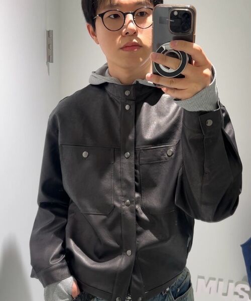 BESLOW（ビースロー）の「VEGAN LEATHER STAND COLLAR JACKET BLACK（ライダースジャケット・メンズ・その他・SMALL/MEDIUM）」の10枚目の写真