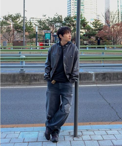 BESLOW（ビースロー）の「VEGAN LEATHER STAND COLLAR JACKET BLACK（ライダースジャケット・メンズ・その他・SMALL/MEDIUM）」の2枚目の写真