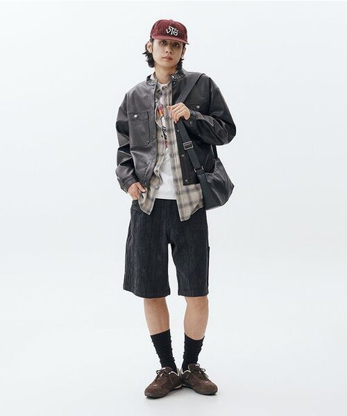 BESLOW（ビースロー）の「VEGAN LEATHER STAND COLLAR JACKET BLACK（ライダースジャケット・メンズ・その他・SMALL/MEDIUM）」の3枚目の写真