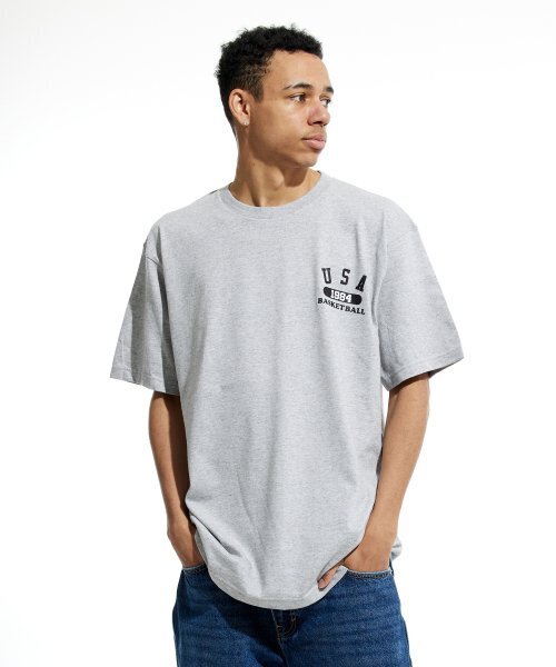 CREAM SODA LAB(クリームソーダラボ)の「ユエスエイバスケットボール スモールロゴ 半袖Tシャツ グレー ブラック(Tシャツ/カットソー・メンズ・その他・LARGE/MEDIUM/X-LARGE/XX-LARGE)」の4枚目の写真