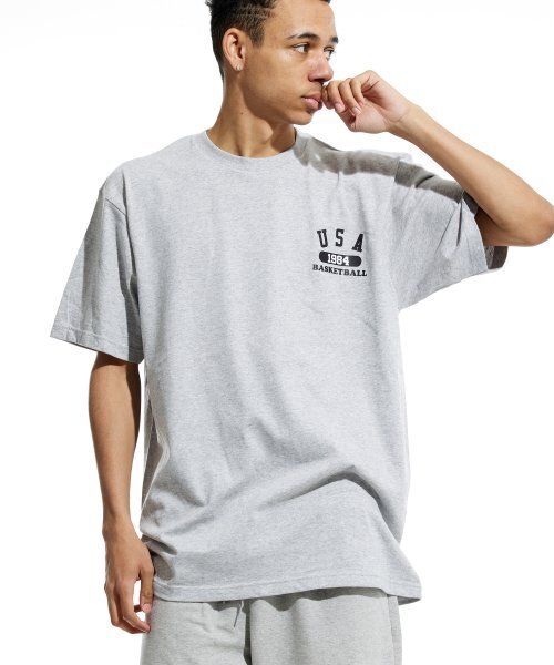 CREAM SODA LAB(クリームソーダラボ)の「ユエスエイバスケットボール スモールロゴ 半袖Tシャツ グレー ブラック(Tシャツ/カットソー・メンズ・その他・LARGE/MEDIUM/X-LARGE/XX-LARGE)」の6枚目の写真