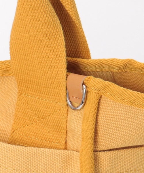 ikka（イッカ）の「【雑誌InRed4月号掲載】キャンバスパイピングミニトートバッグ（トートバッグ・レディース・マスタード/ライトカーキ/ブラック/グレー/オフホワイト/ブルー・FREE）」の14枚目の写真