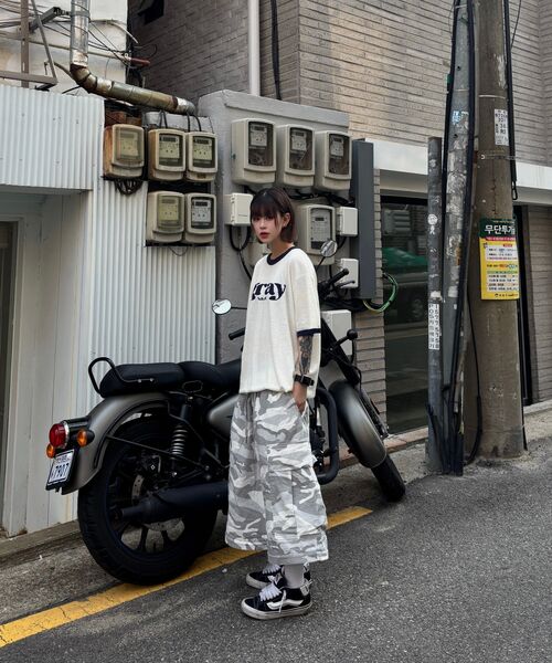 GRAYBLVD(グレイブラバット)の「アラースリンガーニット半袖 GKBST33 (ネイビー)(ニット/セーター・レディース・ネイビー・MEDIUM/LARGE)」の3枚目の写真
