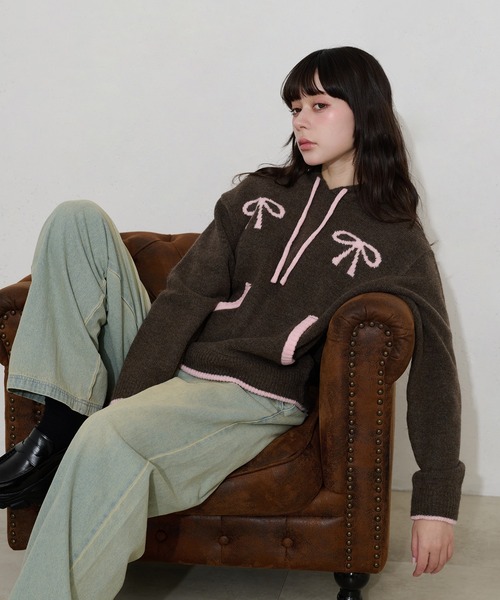 FCMM(エフシーエムエム)の「【日本限定】RIBBON KNIT HOODIE / リボンニットフーディ(ニット/セーター・レディース・ネイビー/ブラウン/グレー・SMALL/MEDIUM)」の6枚目の写真