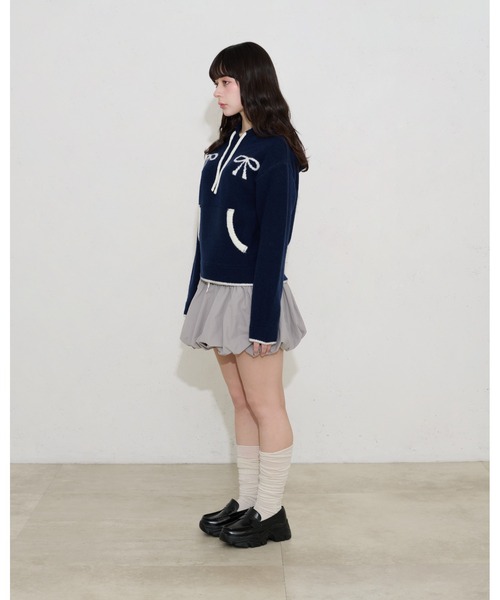 FCMM(エフシーエムエム)の「【日本限定】RIBBON KNIT HOODIE / リボンニットフーディ(ニット/セーター・レディース・ネイビー/ブラウン/グレー・SMALL/MEDIUM)」の20枚目の写真