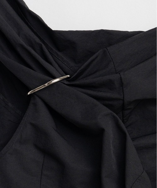 PRANK PROJECT（プランクプロジェクト）の「ドレープバルーンジャンプスーツ / Drape Balloon Jumpsuit（パンツドレス・レディース・ブラック/アイボリー・36/38）」の18枚目の写真