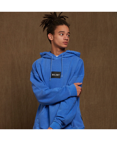BALANT(バラント)の「ピグメントシリコンラベルフードパーカー - ブルー(パーカー・メンズ・その他・MEDIUM/LARGE)」の1枚目の写真
