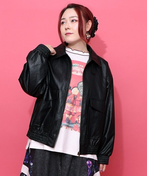 ScoLar（スカラー）の「ScoLar(スカラー) ネコ刺繍フェイクレザー×裏地ブルゾン（ブルゾン・レディース・ブラック・MEDIUM）」の2枚目の写真