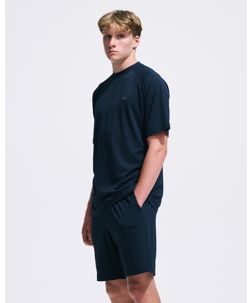 F.C.Real Bristol(エフシーレアルブリストル)の「TRAINING S/S TOP&SHORTS(Tシャツ/カットソー・メンズ・ブラック/ネイビー・XX-LARGE/X-LARGE/LARGE/MEDIUM/SMALL)」の3枚目の写真