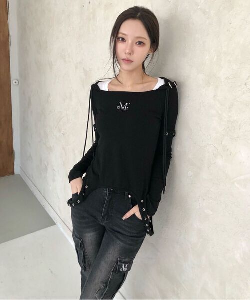 MUCENT(ムセント)の「ルベルブーツカットカーゴデニムパンツ(デニムパンツ・レディース・ブラック・SMALL/MEDIUM)」の7枚目の写真
