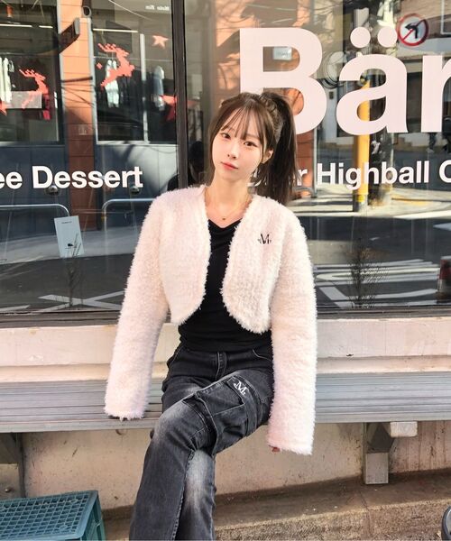 MUCENT(ムセント)の「ルベルブーツカットカーゴデニムパンツ(デニムパンツ・レディース・ブラック・SMALL/MEDIUM)」の3枚目の写真