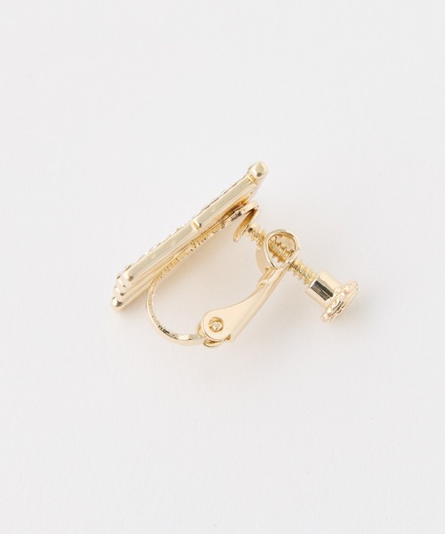 one after another NICE CLAUP(ワンアフターアナザーナイスクラップ)の「【Latini】ロゴイヤリング(イヤリング・レディース・ゴールド/シルバー・FREE)」の15枚目の写真