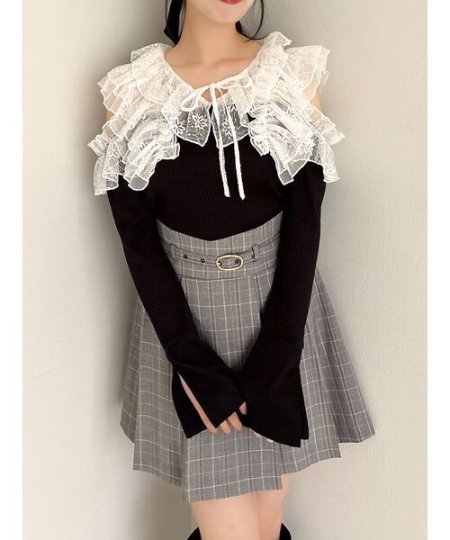 dazzlin（ダズリン）の「シアーラフルカットトップス（Tシャツ/カットソー・レディース・オフホワイト/ブルー/ブラック・FREE）」の2枚目の写真