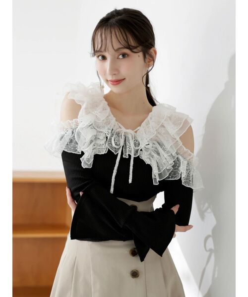 dazzlin（ダズリン）の「シアーラフルカットトップス（Tシャツ/カットソー・レディース・オフホワイト/ブルー/ブラック・FREE）」の4枚目の写真