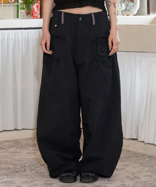 RuNaKi'Hu'(ルナキフ)の「WXP042 サキフリルシアサッカー ワイドパンツ (ブラック)(その他パンツ・レディース・その他・1/2/3)」の2枚目の写真