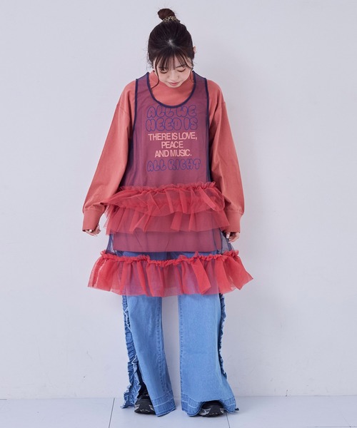 MARKEY'S（マーキーズ）の「デニムサイドフリルバギーパンツ/おとな（デニムパンツ・レディース・ネイビー/ライトブルー・160cm）」の6枚目の写真