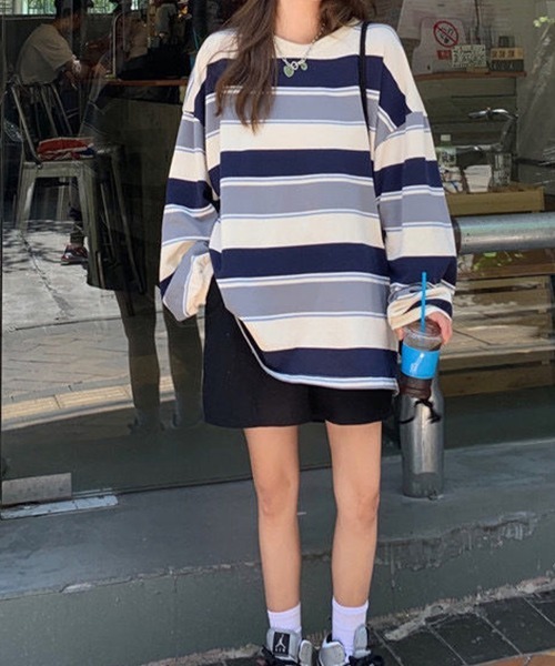 Flugge(フラッジー)の「オーバーサイズボーダートップス(その他トップス・レディース・グレー/レッド・LARGE/MEDIUM)」の12枚目の写真