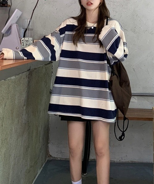 Flugge(フラッジー)の「オーバーサイズボーダートップス(その他トップス・レディース・グレー/レッド・LARGE/MEDIUM)」の13枚目の写真