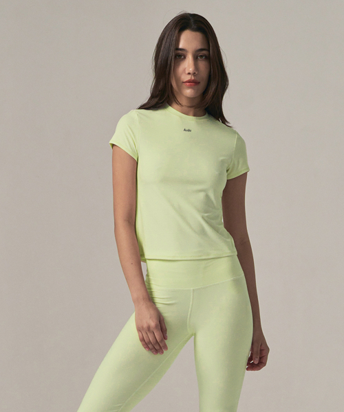 ARDU（アルジュ）の「アースコンフォート ショートスリーブトップ[サニーライム]（Tシャツ/カットソー・レディース・その他・S/M/L/XL/XS）」の2枚目の写真