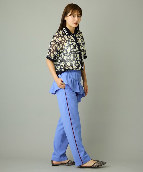 FLUMOR（フラマー）の「フリルリラックスパンツ（スラックス・レディース・ブラック/サックスブルー・38）」の19枚目の写真