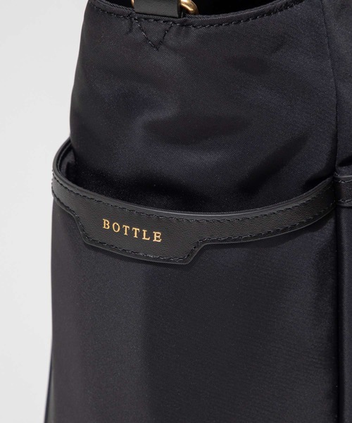 ANYA HINDMARCH（アニヤハインドマーチ）の「ANYA HINDMARCH Baby Bag in ECONYL regenerated Nylon with Calf アニヤハインドマーチ ショルダーバッグ（ショルダーバッグ・レディース・ブラック・FREE）」の19枚目の写真