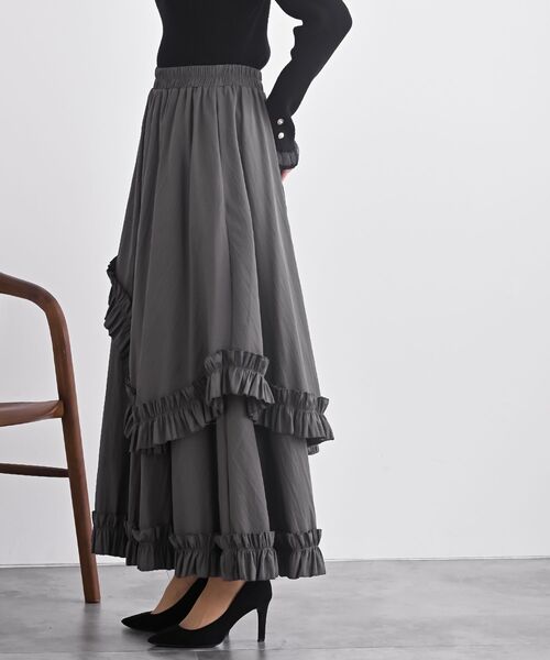 rps(アールピーエス)の「フリルアシメトリーレイヤースカート(スカート・レディース・ブラック/チャコールグレー・フリー)」の4枚目の写真