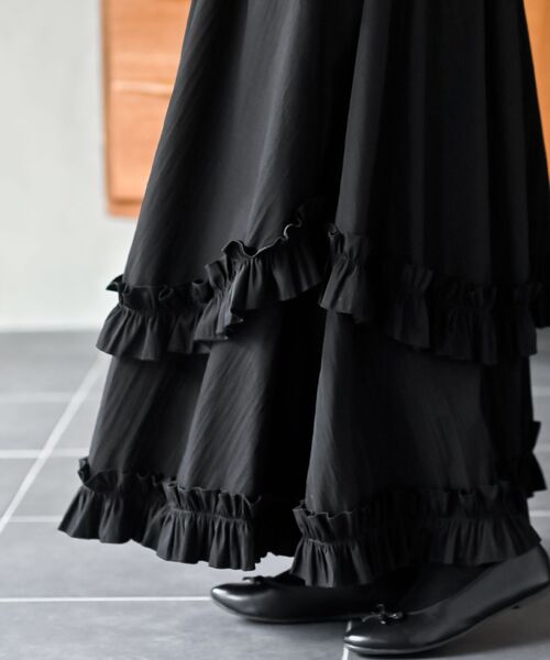 rps(アールピーエス)の「フリルアシメトリーレイヤースカート(スカート・レディース・ブラック/チャコールグレー・フリー)」の15枚目の写真
