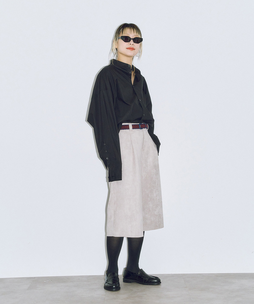 CITYSHOP（シティーショップ）の「FAUX SUEDE SHORTS：ハーフパンツ（その他パンツ・レディース・ブラック/グレー・38/36）」の7枚目の写真