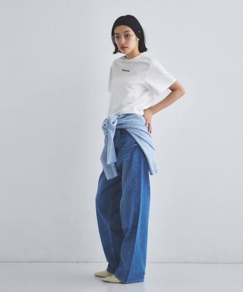 NEEDBY heritage(ニードバイヘリテージ)の「NEEDBY heritage|CROPPED TEE(Tシャツ/カットソー・レディース・グレー/ホワイト・00)」の5枚目の写真