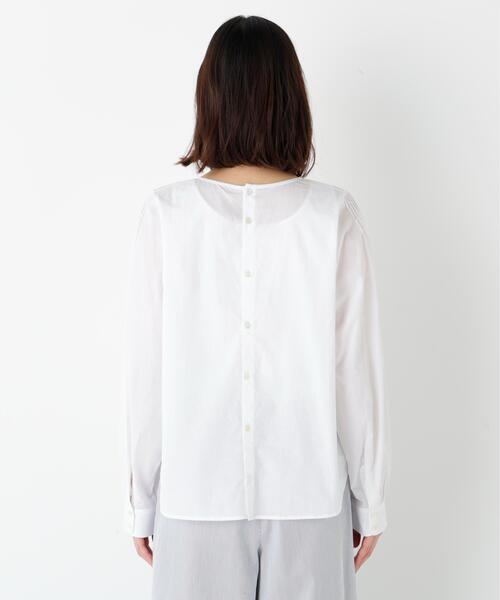 human woman(ヒューマンウーマン)の「◆【ウォッシャブル】インドキルトヨークノーカラーブラウス(シャツ/ブラウス・レディース・カーキ/ホワイト・MEDIUM)」の13枚目の写真