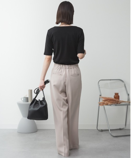 aity(アイティ)の「M-4L キーネック コットン5分袖Tシャツ 夏服(Tシャツ/カットソー・レディース・カーキ/オフホワイト/ブラック/グレイッシュベージュ/杢グレー・4L/3L/LL/L/M)」の20枚目の写真